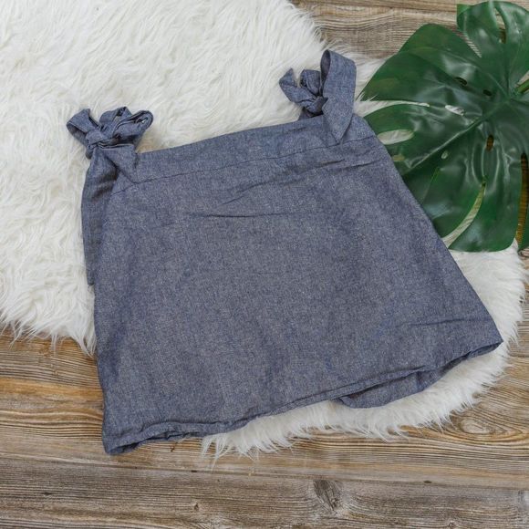 Lulu's chambray mini skirt - Picture 1 of 8